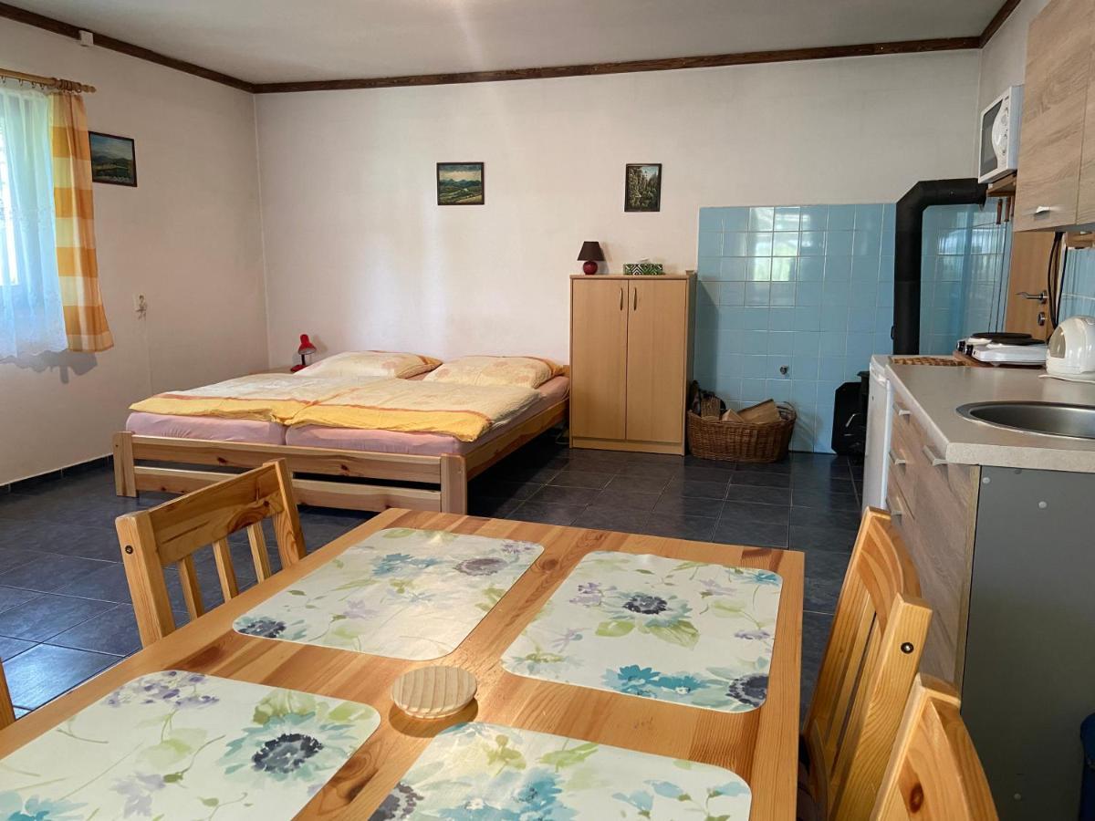 Apartman U Marusky Chřibská Eksteriør billede